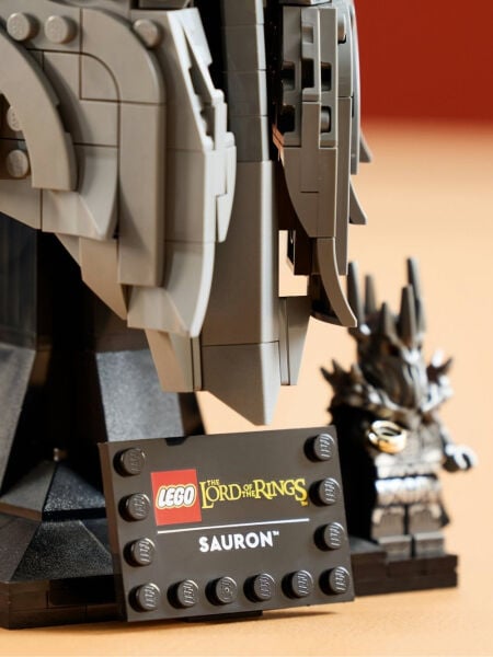 LEGO® Icons Lord of the Rings Sauron's Helmet (Sauron'un Miğferi), 538 Parça