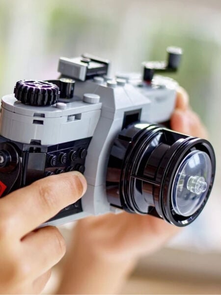 LEGO® Creator Retro Fotoğraf Makinesi (261 Parça)