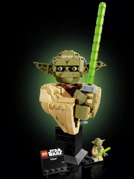 LEGO® Star Wars: Attack of the Clones Yoda Büst (399 Parça)