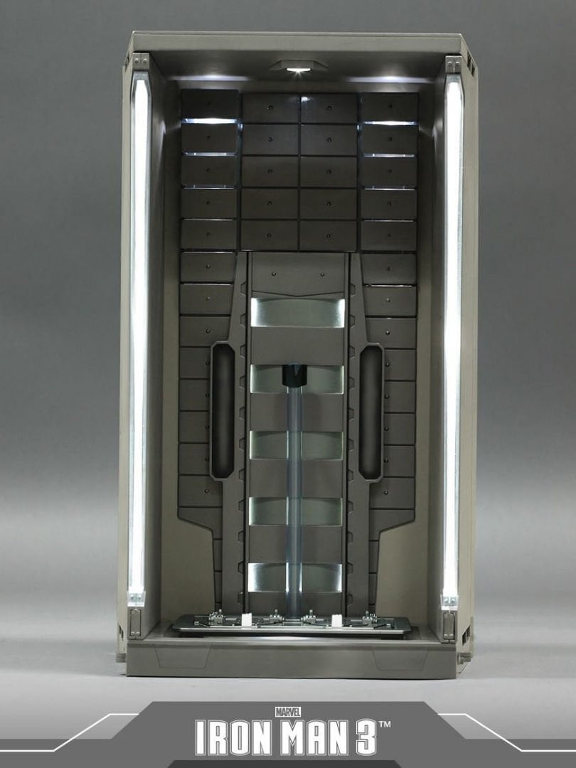 Iron Man 3 - Hall of Armor 1/6 Scale Diecast Diaroma Aksesuarı