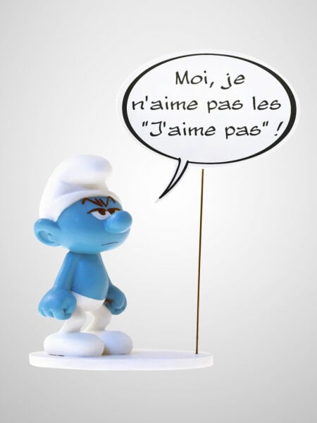 Smurfs (Şirinler) -  Grouchy Smurf with Speech Bubble “Moi, je n’aime pas les ‘J’aime pas’!” Resin Figür