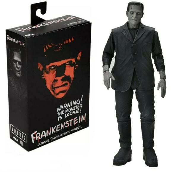 Universal Monsters - Ultimate Frankenstein's Monster (Black & White) Aksiyon Figürü