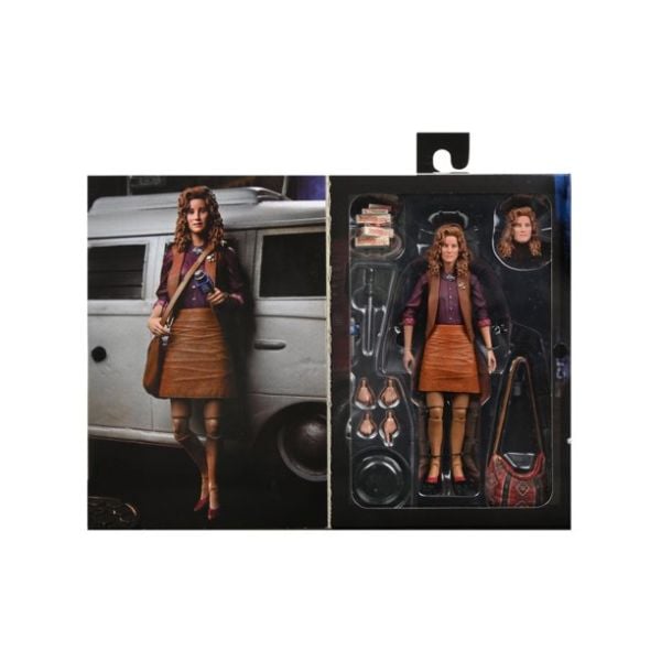 Teenage Mutant Ninja Turtles (1990 Movie) - Ultimate April O'Neil