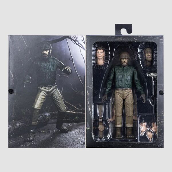 Universal Monsters - Ultimate Wolf Man (Color) Aksiyon Figürü