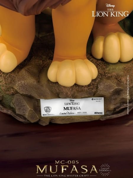 Lion King - Mufasa and Simba Master Craft Series Limited Edition Heykel