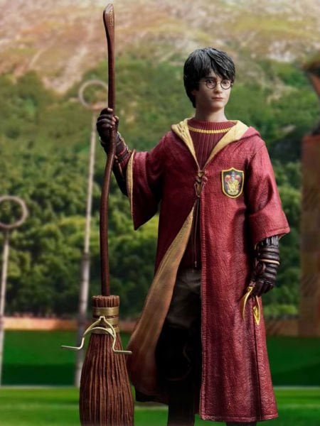 Harry Potter (Quidditch Edition) 1/6 Scale Limited Edition Heykel