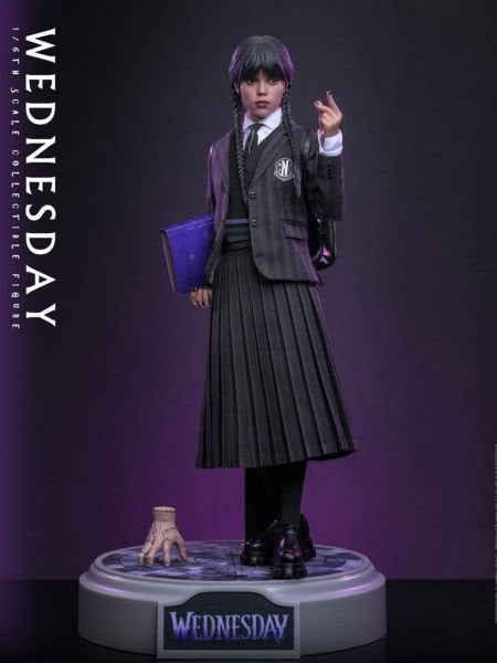 Wednesday - Wednesday 1/6 Scale Koleksiyon Figürü