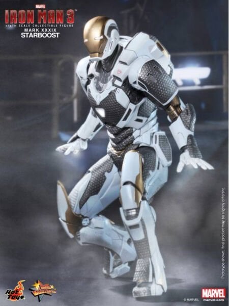 Iron Man 3 - Iron Man Mark XXXIX (Starboost) 1/6 Scale Exclusive Koleksiyon Figürü
