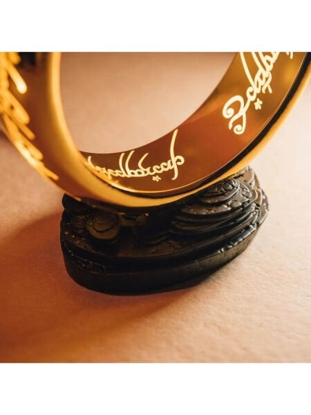 Lord Of The Rings One Ring Lamba