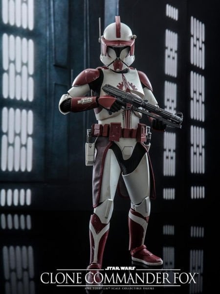 Star Wars: The Clone Wars - Clone Commander Fox 1/6 Scale Koleksiyon Figürü