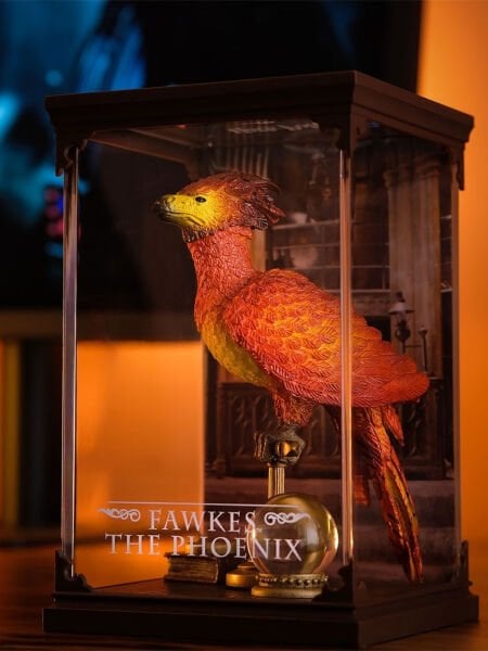 Harry Potter - Magical Creatures No.8 Fawkes Diaroma Heykel