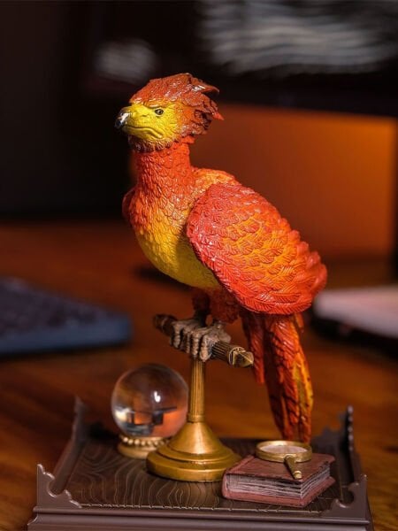 Harry Potter - Magical Creatures No.8 Fawkes Diaroma Heykel