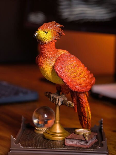 Harry Potter - Magical Creatures No.8 Fawkes Diaroma Heykel