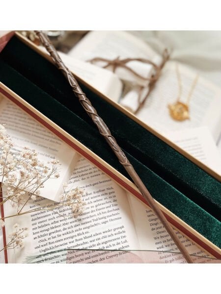 Harry Potter - Hermione Granger Asa (Ollivanders Koleksiyon Kutusunda)