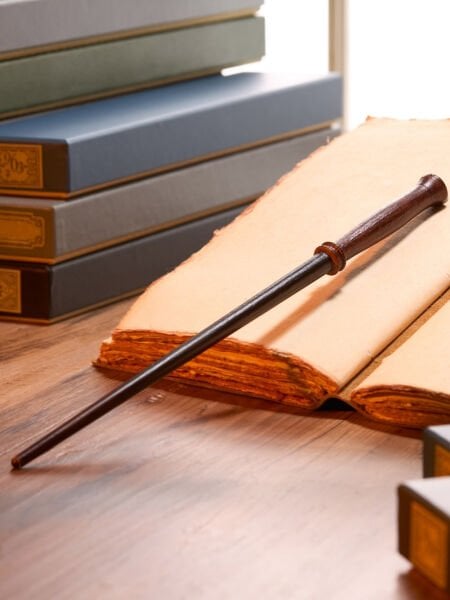 Harry Potter - First Wand Harry Potter Asa (Ollivanders Koleksiyon Kutusunda)
