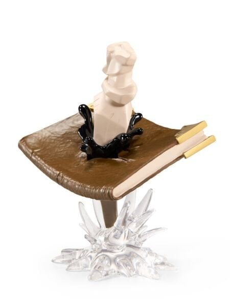 Harry Potter Prop Ups - Tom Riddle Diary & Basilisk Fang