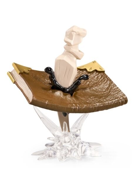 Harry Potter Prop Ups - Tom Riddle Diary & Basilisk Fang