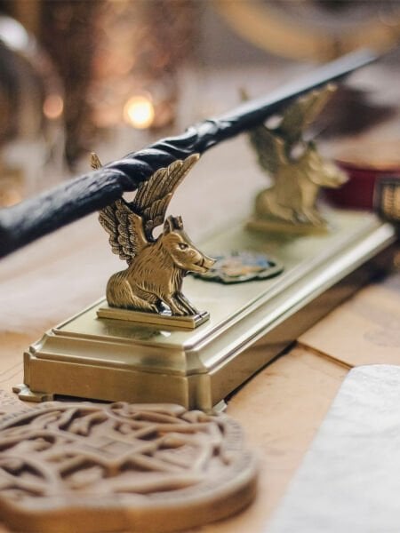 Harry Potter - Hogwarts Wand Stand (Asa Standı)
