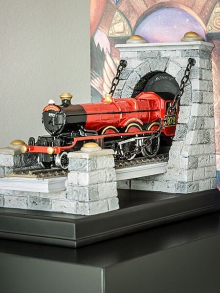 Harry Potter -  Hogwarts Express Bookend Set (İkili Kitap Desteği)