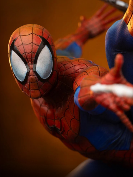 Marvel Comics - Spider-Man (10th Anniversary) 1/10 Art Scale Limited Edition Heykel