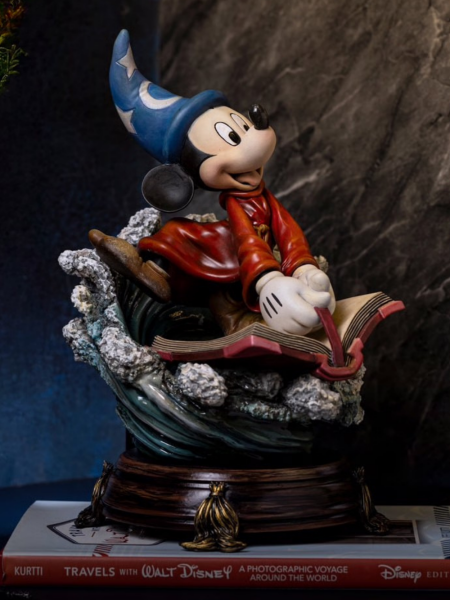 Disney Fantasia - Sorcerer Mickey 1/10 Art Scale Limited Edition Heykel
