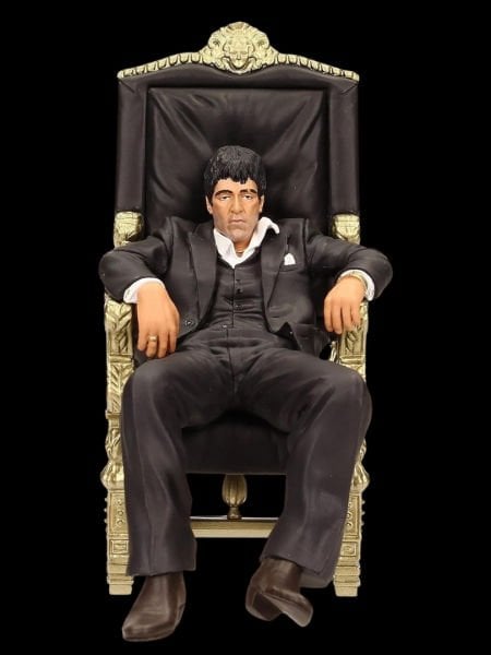Scarface: Sitting Tony Montana Heykel