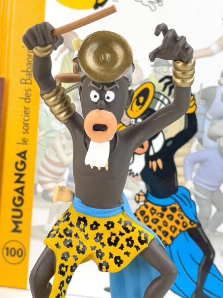 Tintin - Sorcier Muganga Resin Figür