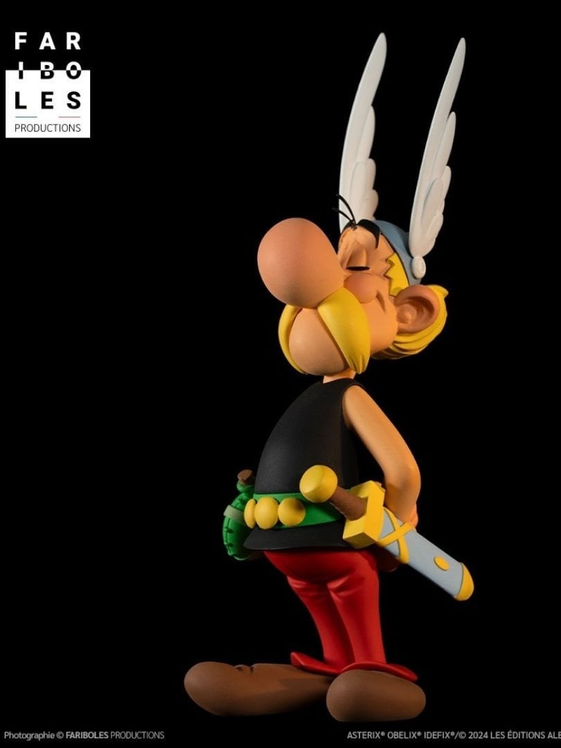 Asterix (Asteriks) Embleme Limited Edition Resin Heykel