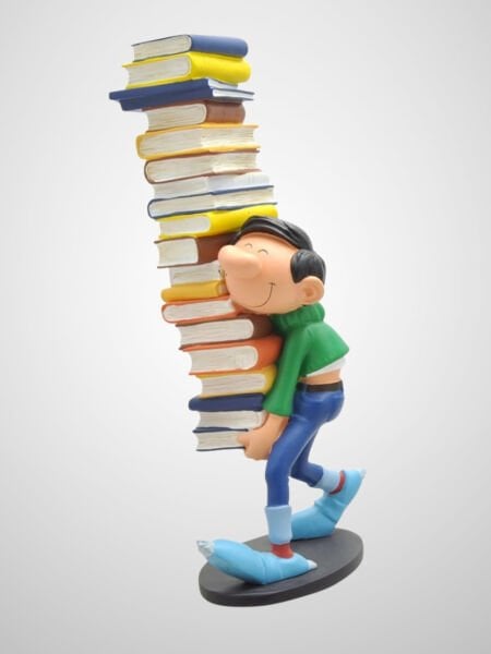 Gaston Lagaffe Pile Of Books (Gaston Portant une Pile de Livres) Heykel