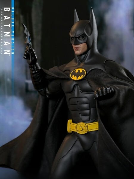 Batman Returns - Batman (Deluxe Version) 1/6 Scale Koleksiyon Figürü