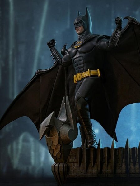 Batman Returns - Batman (Deluxe Version) 1/6 Scale Koleksiyon Figürü