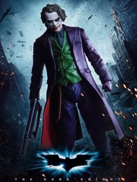 Batman: The Dark Knight - The Joker Deluxe Theatrical Edition Aksiyon Figürü
