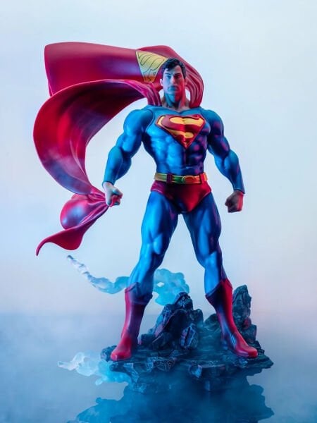 DC Heroes - Superman Classic Version 1/8 Scale PX Exclusive Heykel