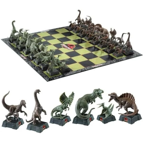 Jurassic Park Satranç Takımı