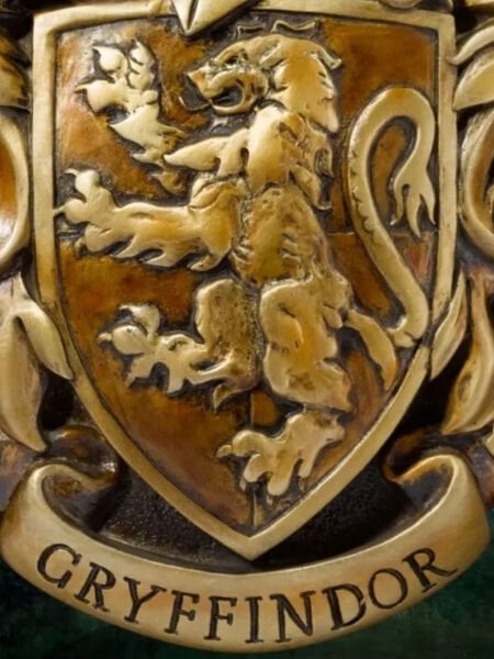 Harry Potter - Gryffindor Armalı Duvar Dekoru (Gryffindor Crest Wall Art)