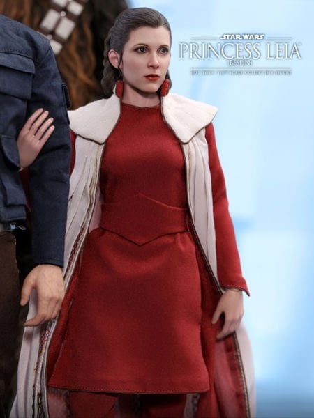 Star Wars: The Empire Strikes Back - Princess Leia (Bespin) 1/6 Scale Koleksiyon Figürü