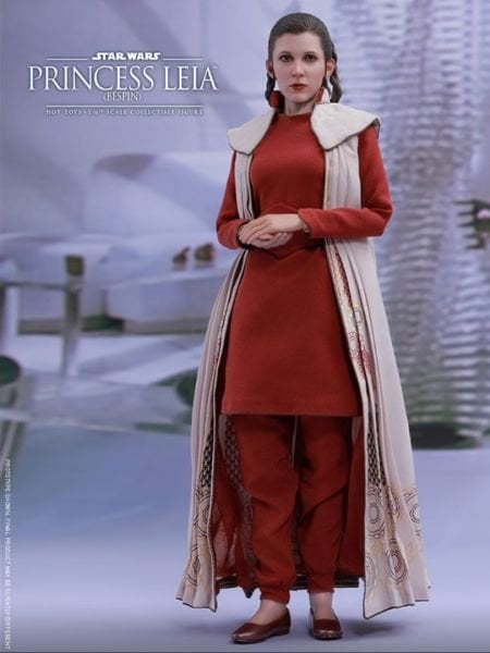 Star Wars: The Empire Strikes Back - Princess Leia (Bespin) 1/6 Scale Koleksiyon Figürü
