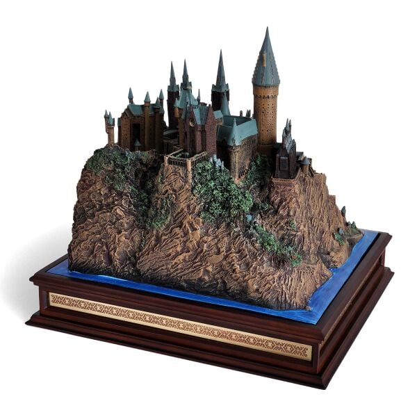 Harry Potter - Hogwarts Castle Environment Diaroma Heykel