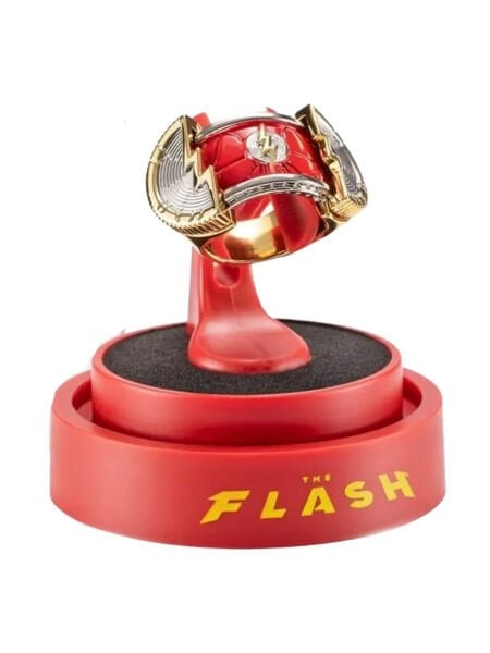 The Flash Movie - The Flash Yüzüğü ve Sergileme Standı