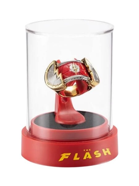 The Flash Movie - The Flash Yüzüğü ve Sergileme Standı