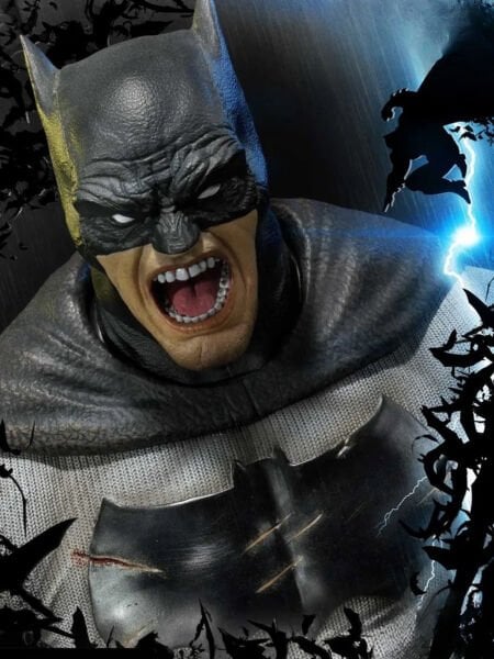 Batman: Arkham City (The Dark Knight Returns) - Batman 1/3 Scale Limited Edition Premium Büst
