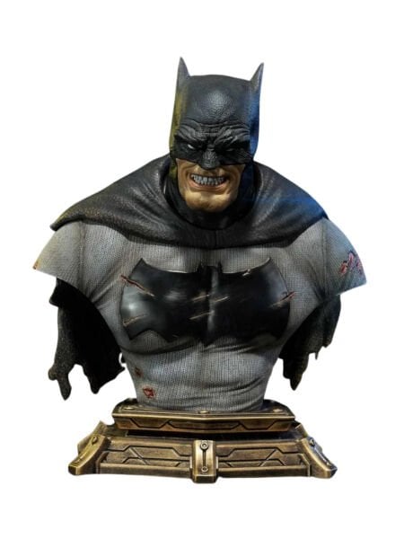 Batman: Arkham City (The Dark Knight Returns) - Batman 1/3 Scale Limited Edition Premium Büst
