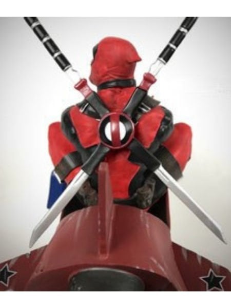 Marvel Comics - Deadpool Rocket Ride Limited Edition Premium Motion Heykel