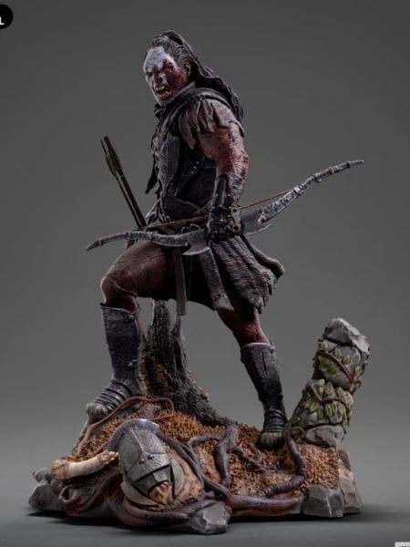 Lord of the Rings - Lurtz Uruk-Hai Leader 1/10 Art Scale Limited Edition Heykel