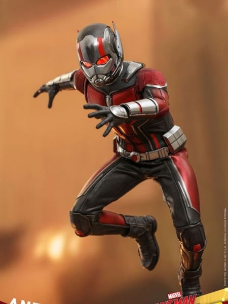 Ant-Man and the Wasp - Ant-Man 1/6 Scale Koleksiyon Figürü