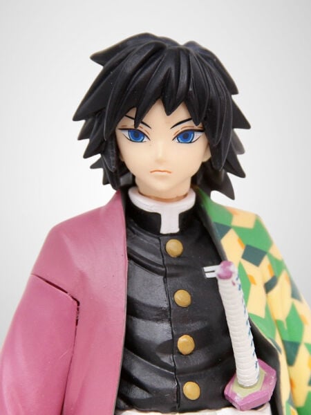 Demon Slayer: Kimetsu No Yaiba Vol. 5 - Giyu Tomioka (Versiyon A) Anime Figür